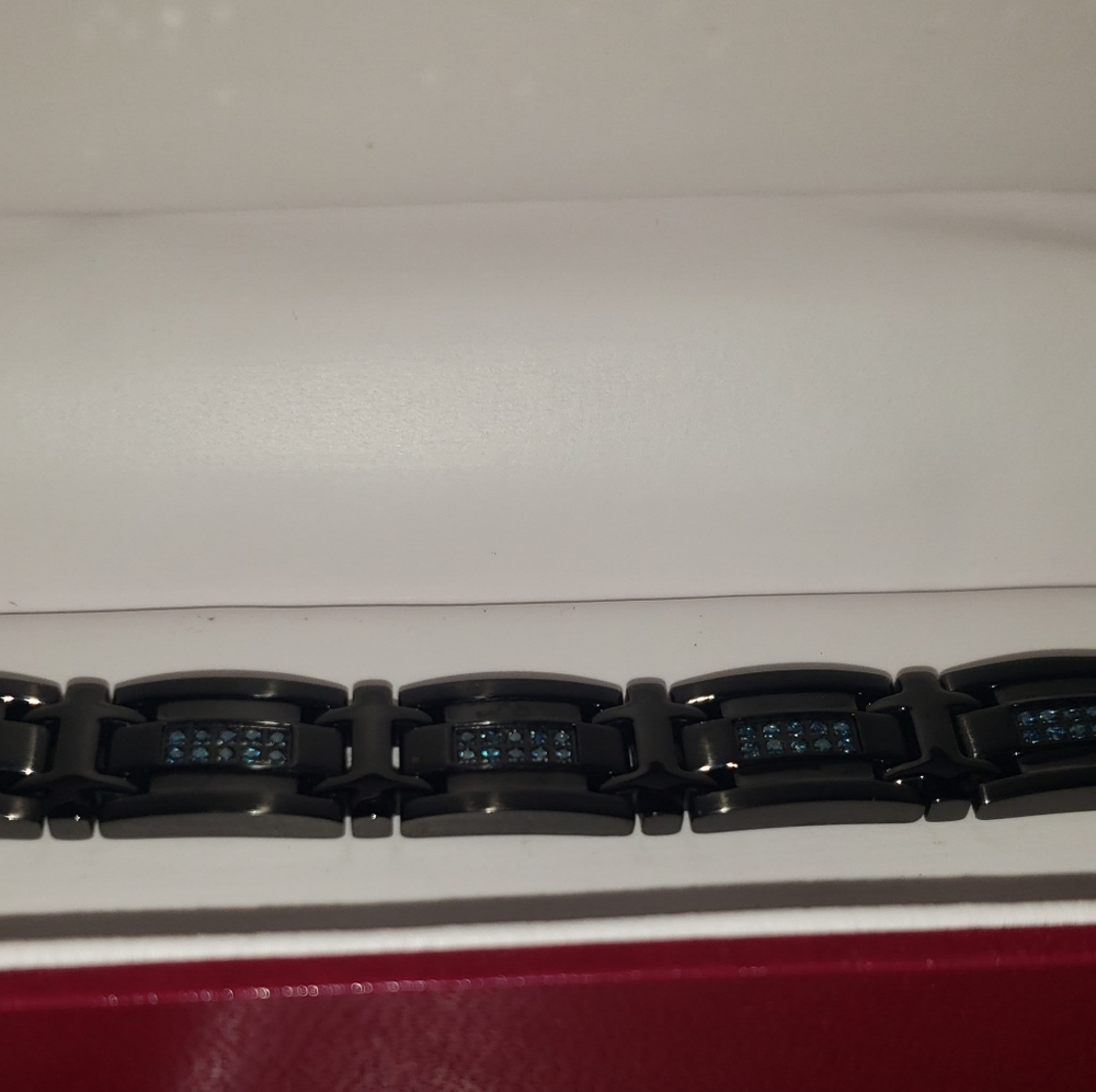Men's 1/2 carat blue diamond bracelet